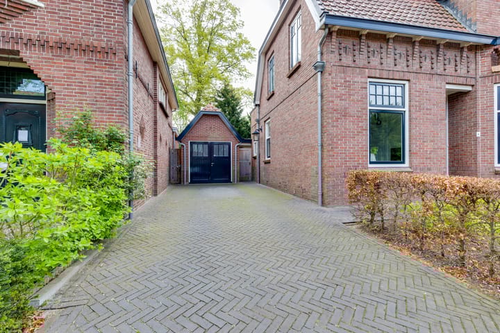 Foto 52 van Emmastraat 16