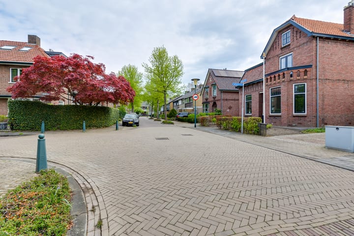 Foto 55 van Emmastraat 16