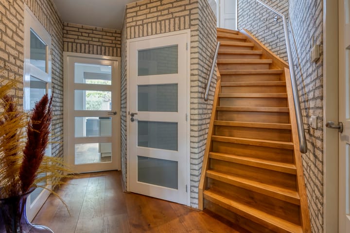 Foto 17 van De La Sallestraat 4