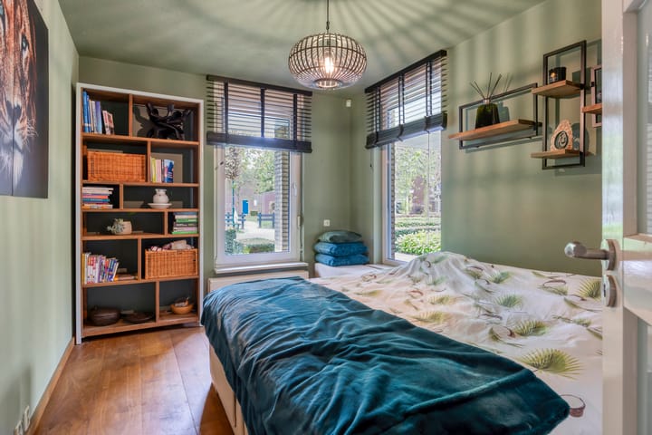 Foto 19 van De La Sallestraat 4