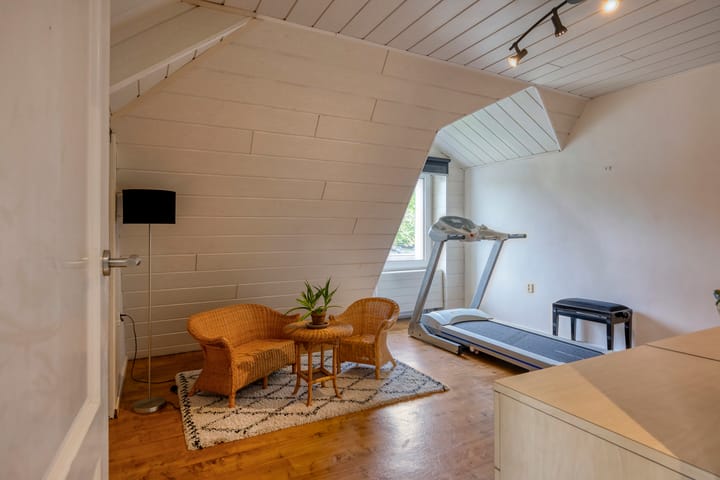 Foto 34 van De La Sallestraat 4