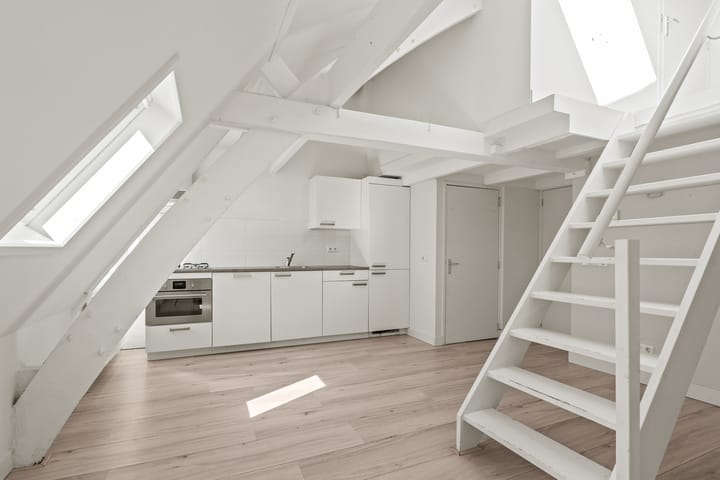 Foto 2 van Weerdsingel O.Z. 68-D