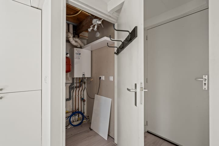 Photo 22 of Weerdsingel O.Z. 68-D