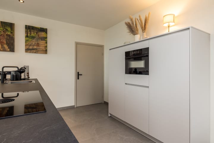 Foto 10 van Aalbekerweg 41