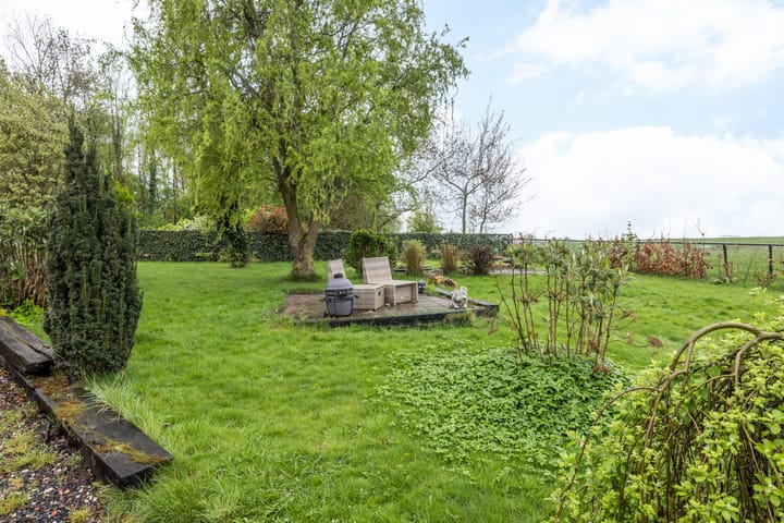 Foto 33 van Aalbekerweg 41