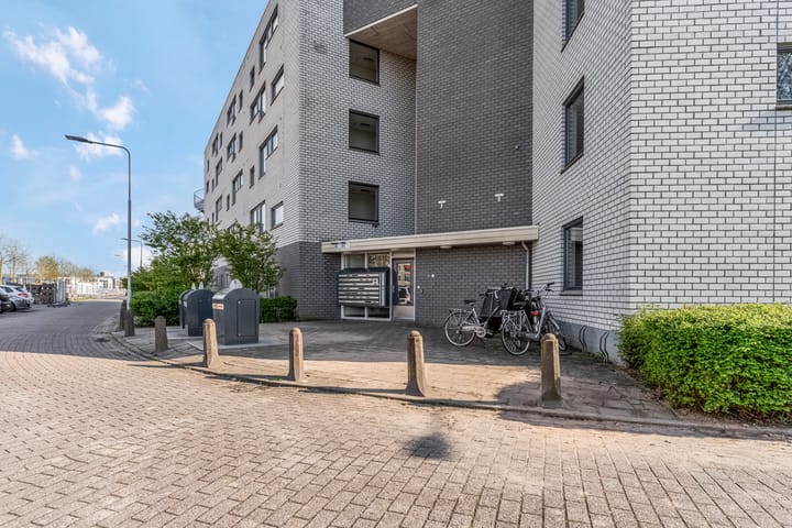 Foto 26 van Mr. Samuel van Houtenhof 62