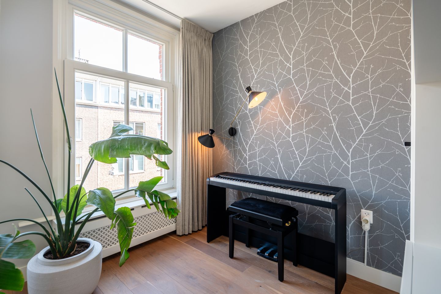 Foto 10 van Pieter Langendijkstraat 4-3