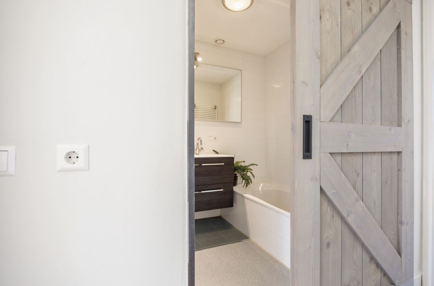 Photo 34 of Maria Austriastraat 38