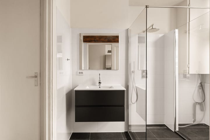 Foto 22 van Valeriusstraat 143-2