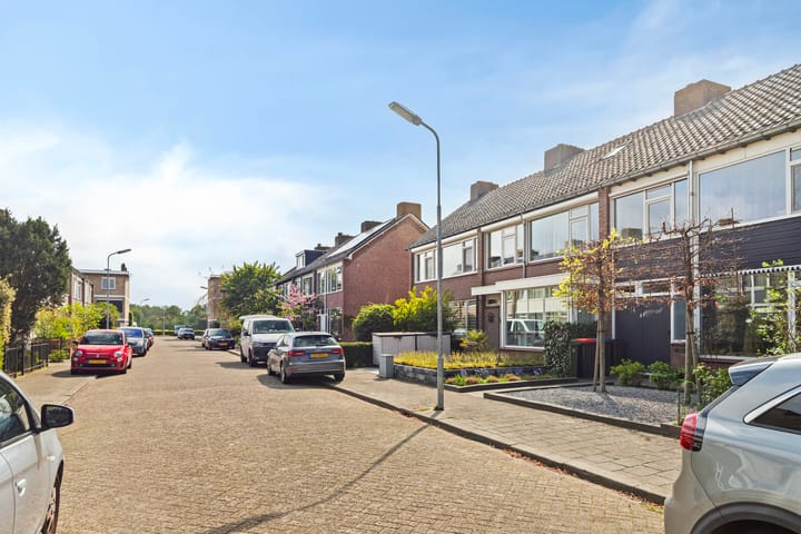 Foto 35 van Hunzestraat 14