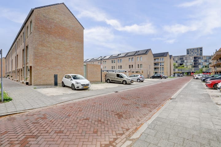 Foto 38 van Nova Zemblastraat 10