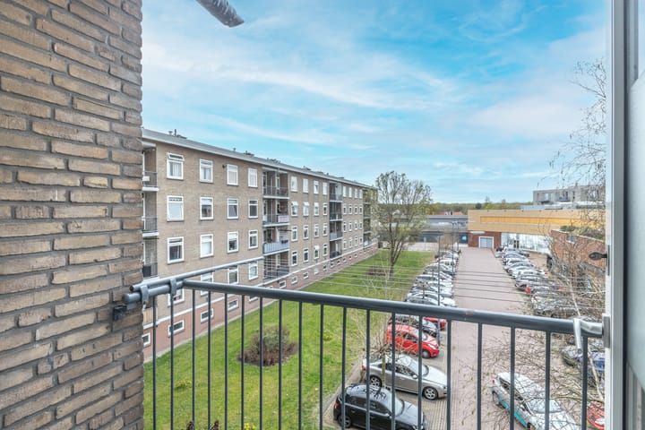 Foto 12 van Ruysdaelstraat 48