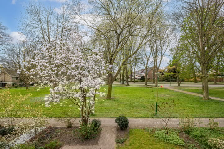 Foto 2 van J F Kennedylaan 36