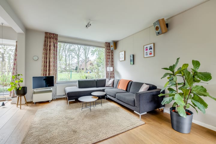 Foto 7 van J F Kennedylaan 36