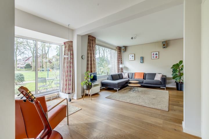 Foto 8 van J F Kennedylaan 36