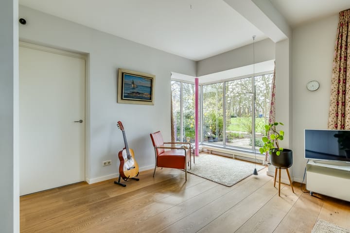 Foto 9 van J F Kennedylaan 36