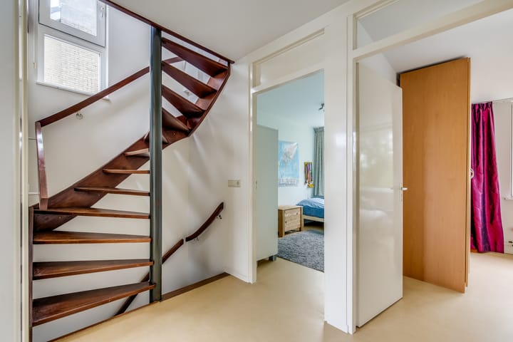 Foto 16 van J F Kennedylaan 36