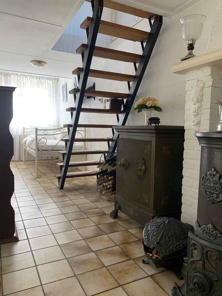 Foto 10 van Tholensstraat 98