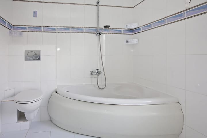 Photo 13 of Thomas à Kempislaan 6