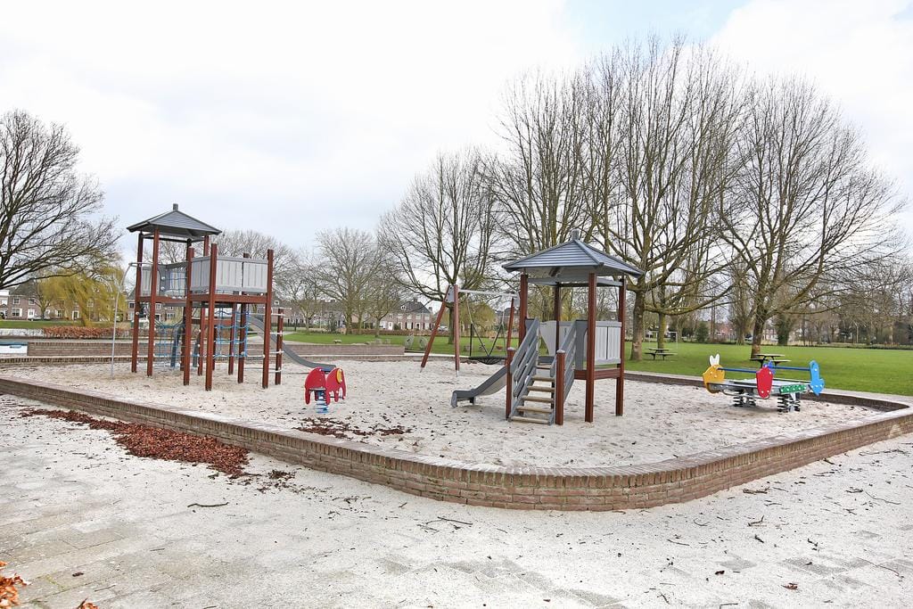 Foto 19 van Thomas à Kempislaan 6