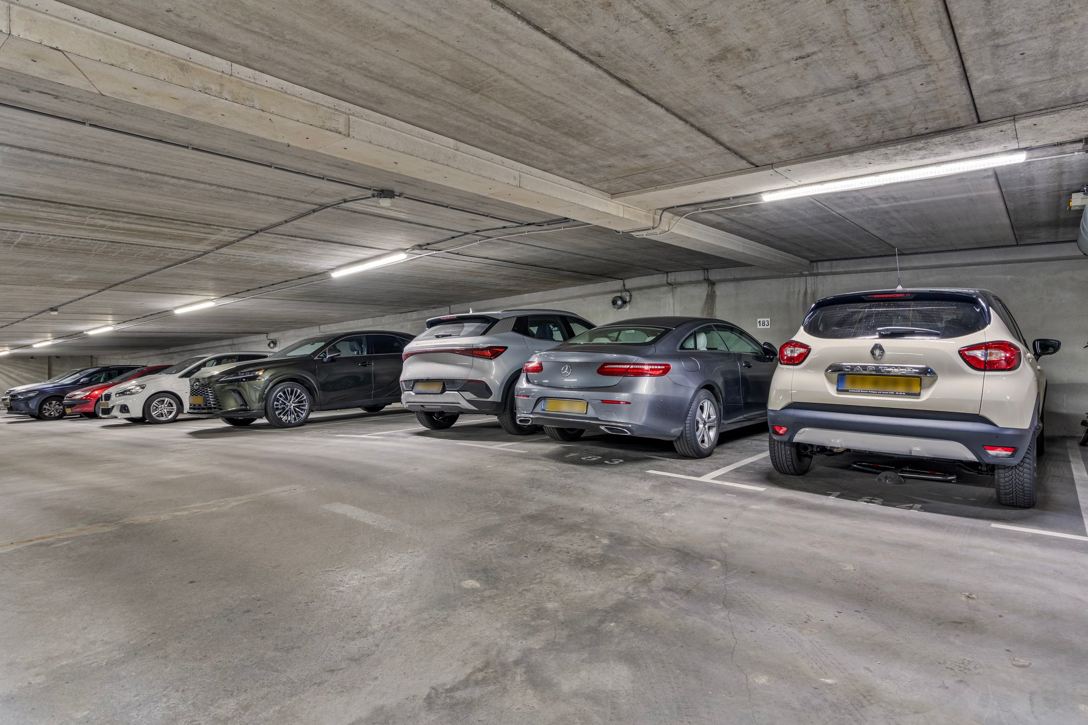 Foto 33 van Wijnbrugstraat 299