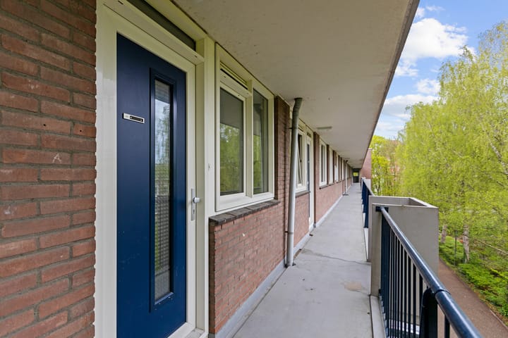 Photo 23 of Thorbeckestraat 38