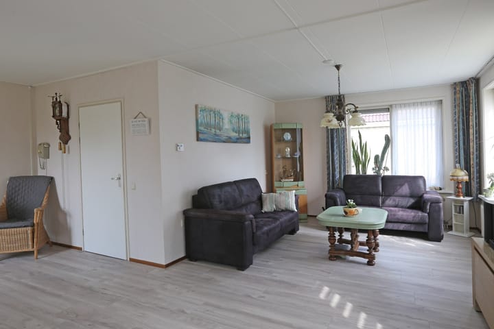 Foto 12 van Wetterroas 6