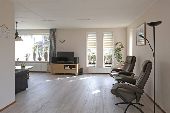 Foto 11 van Wetterroas 6