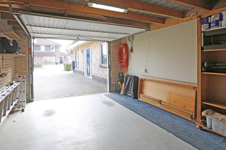 Foto 24 van Wetterroas 6