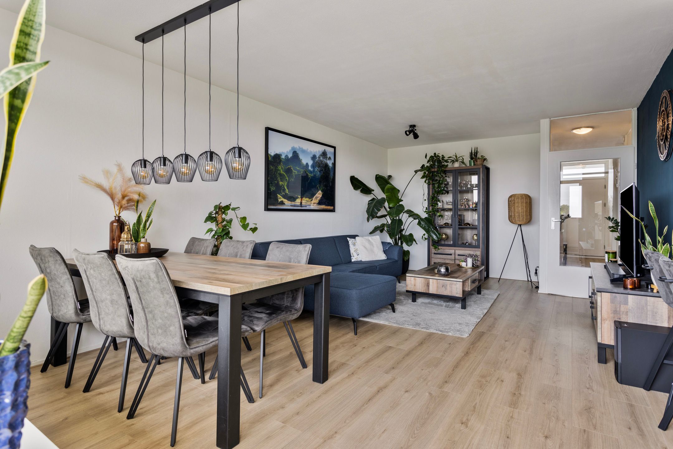 Foto 9 van Henry Moorepassage 148