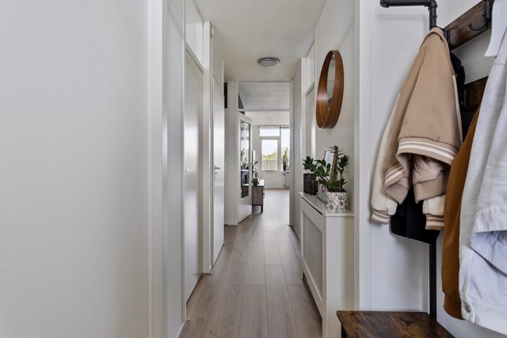 Foto 15 van Henry Moorepassage 148