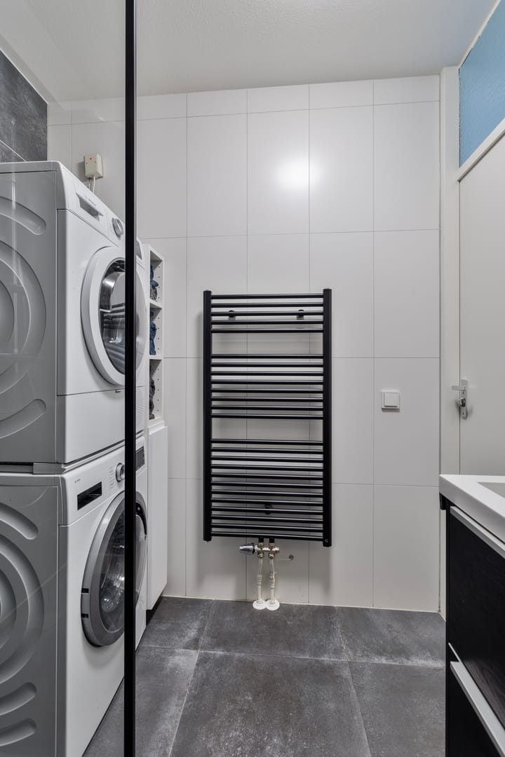 Foto 23 van Henry Moorepassage 148