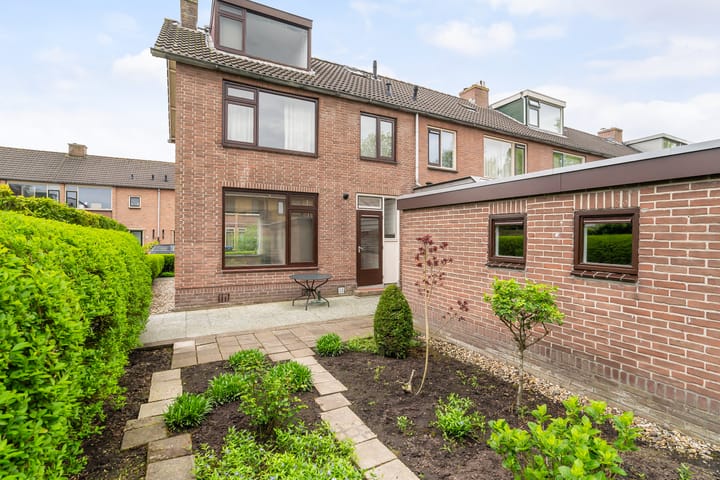 Foto 3 van Bernhardstraat 2