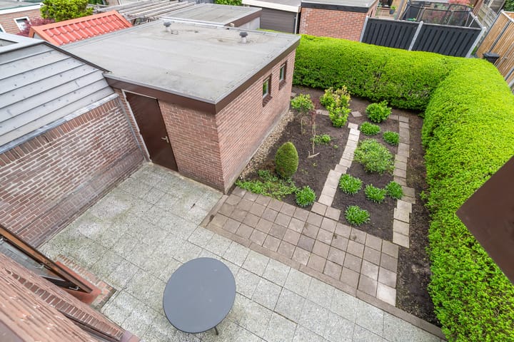 Foto 24 van Bernhardstraat 2