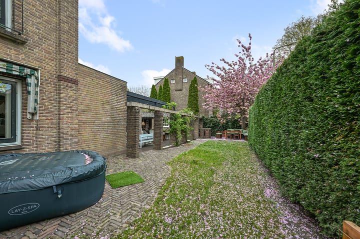 Foto 51 van Mr. S. van Houtenlaan 2