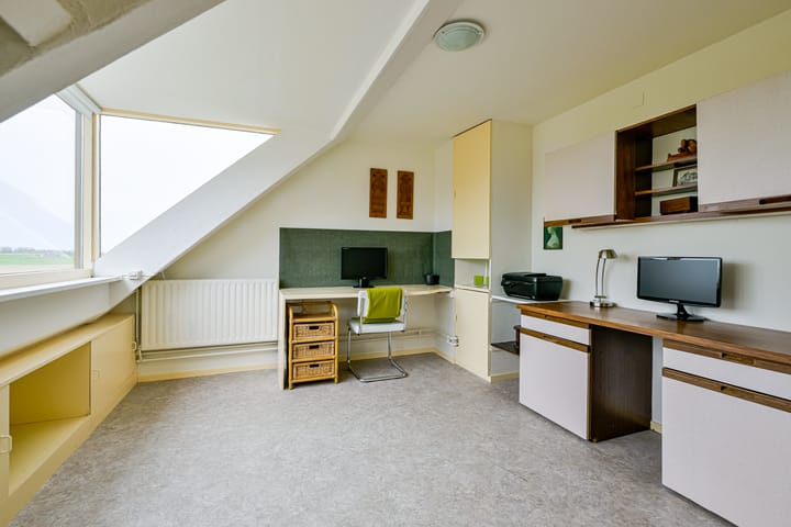 Foto 30 van Sperwerhof 125