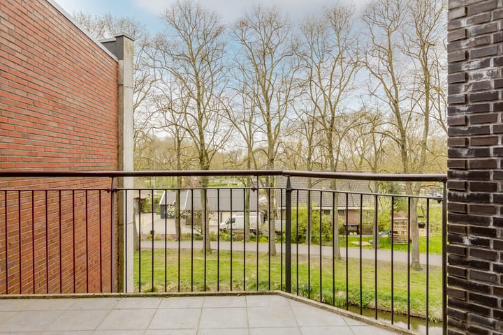 Foto 12 van Spoorstraat 95