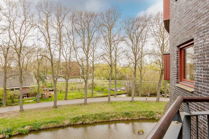 Foto 13 van Spoorstraat 95