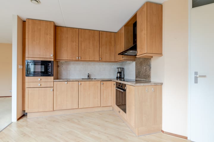 Foto 20 van Spoorstraat 95