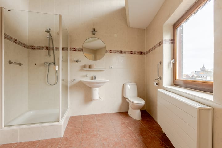 Foto 28 van Spoorstraat 95