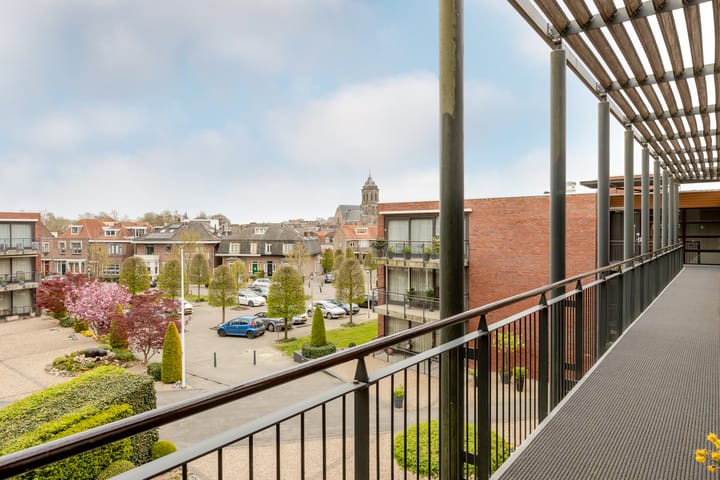 Foto 42 van Spoorstraat 95