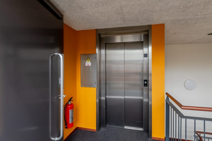 Foto 45 van Spoorstraat 95