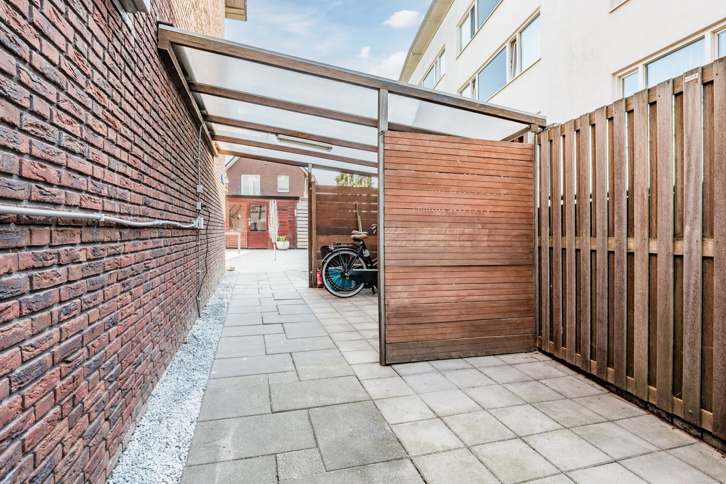 Foto 10 van Stoomlederplein 2