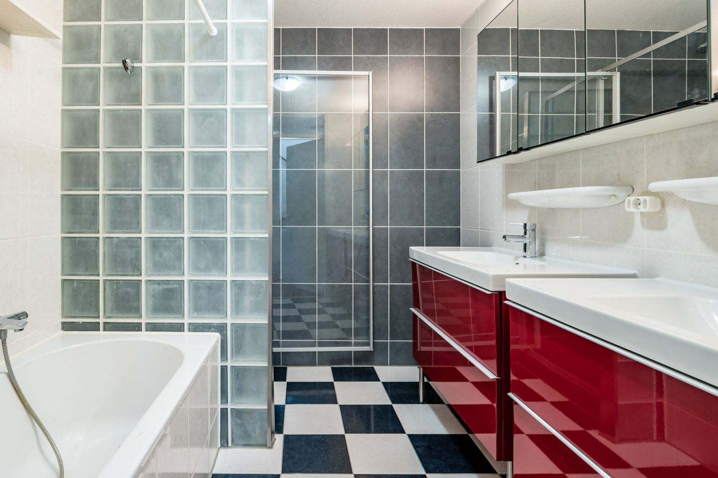 Foto 20 van Stoomlederplein 2