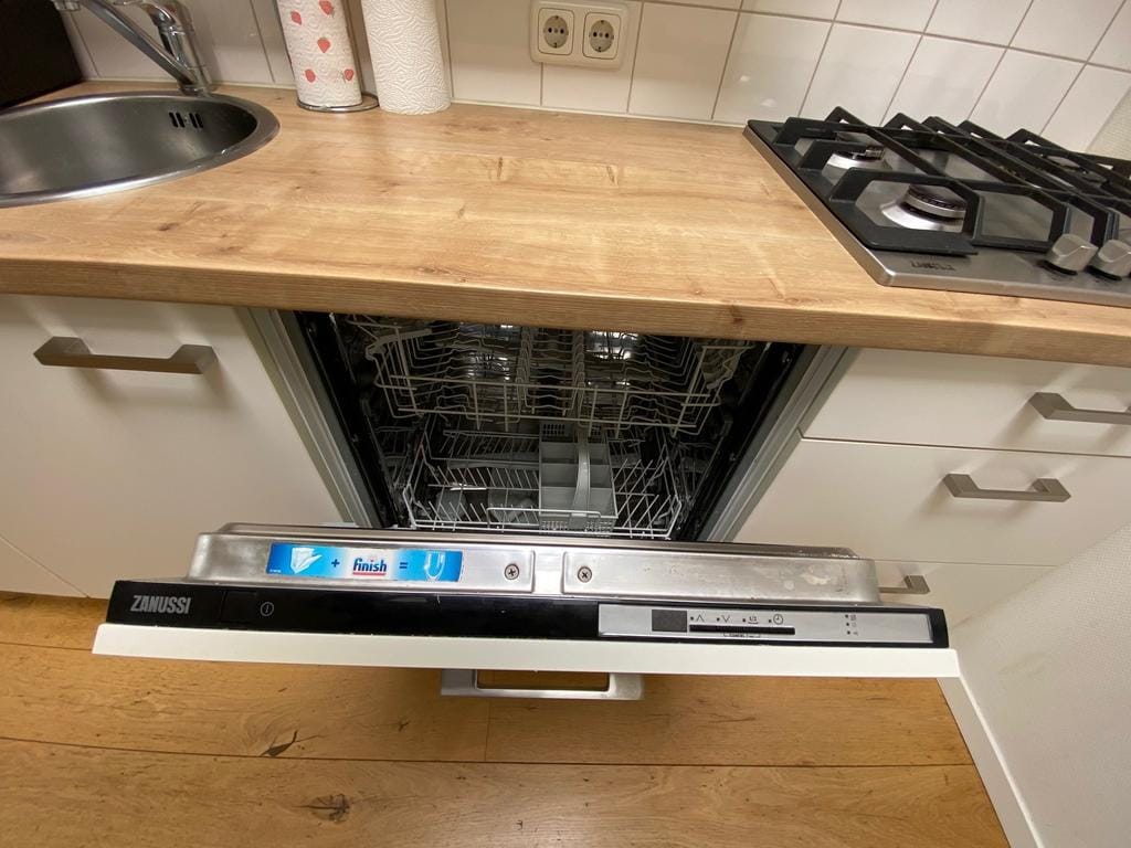 Photo 9 of Mauritsstraat 25-A