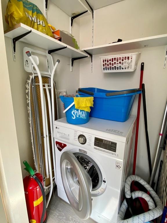 Photo 14 of Mauritsstraat 25-A