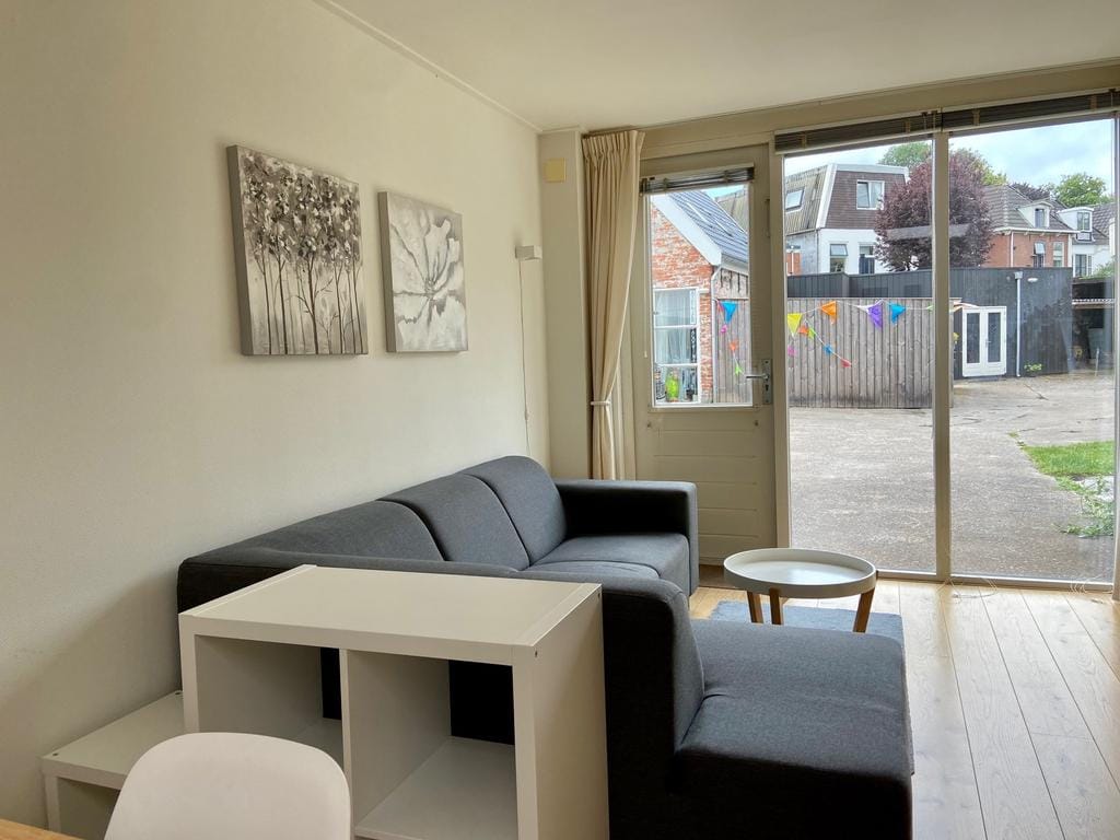 Photo 17 of Mauritsstraat 25-A