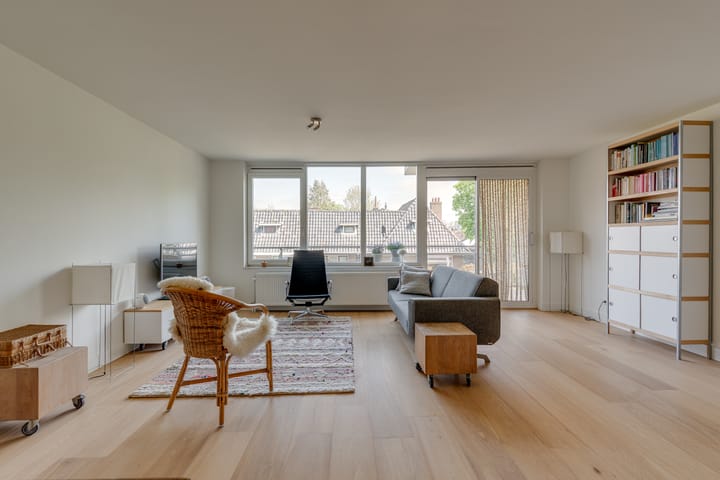 Photo 10 of Weeshuislaan 85