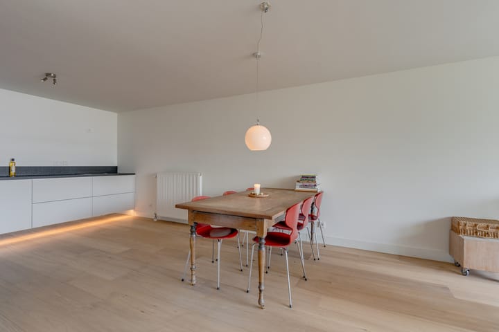 Photo 14 of Weeshuislaan 85