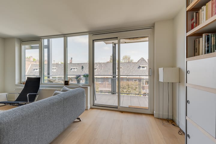 Photo 18 of Weeshuislaan 85